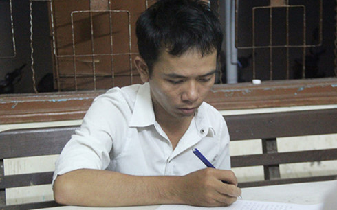 Nguyễn Văn Sỹ đang bị tạm giữ hình sự để điều tra về hành vi cưỡng đoạt tài sản.