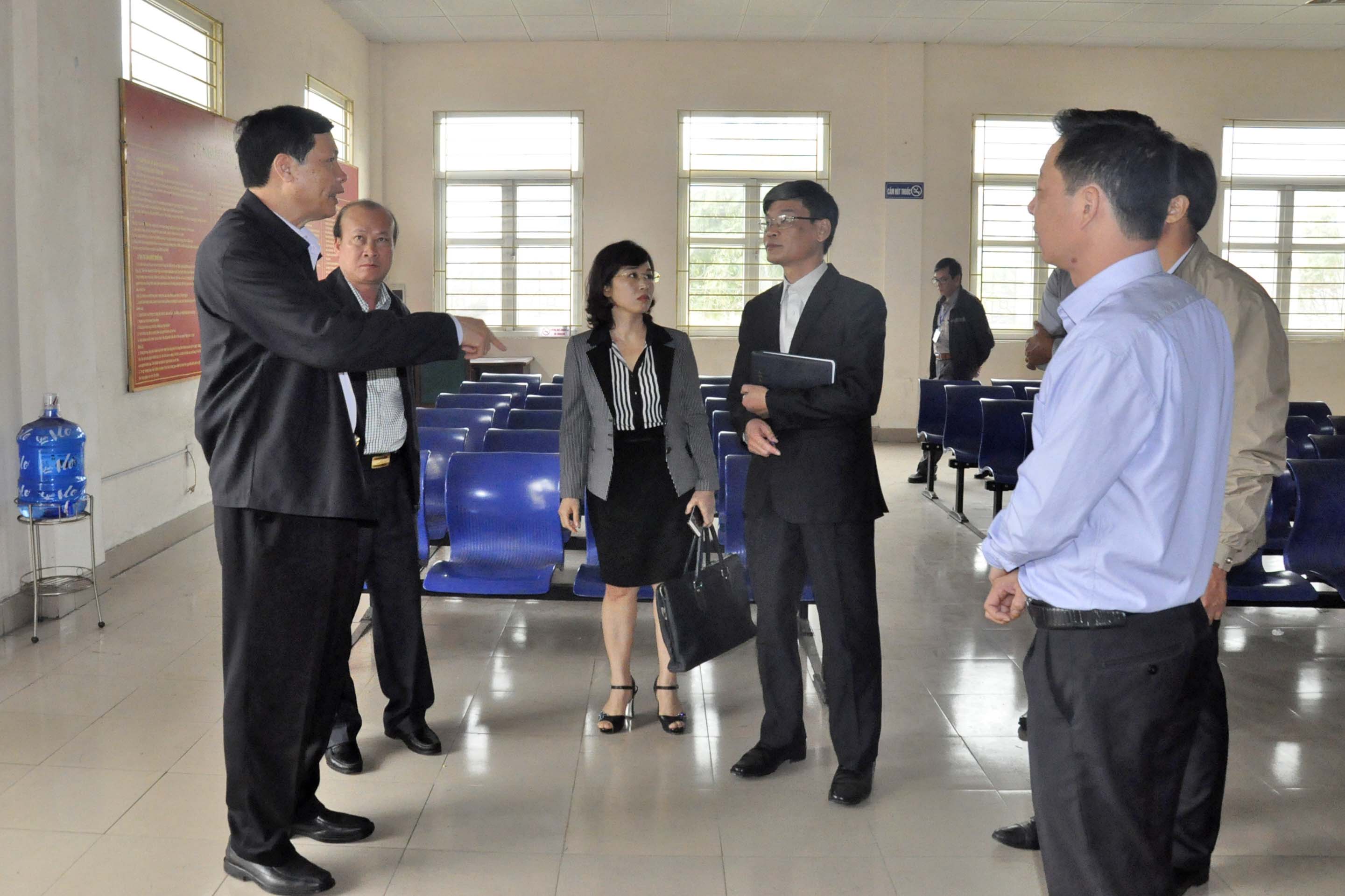 Đồng chí Chủ tịch UBND tỉnh Nguyễn Đức Long yêu cầu Ban Tiếp công dân tỉnh sắp xếp lại khu vực tiếp công dân
