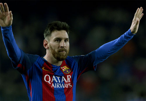 Messi một lần nữa đóng vai cứu tinh cho Barca. Ảnh: Reuters