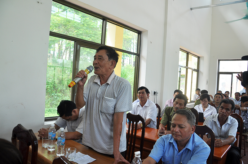 Cử tri xã Lê Lợi (Hoành Bồ) kiến nghị với ĐBQH khoá XIV và HĐND huyện Hoành Bồ khoá XIX một số nội dung liên quan đến phát triển kinh tế địa phương.