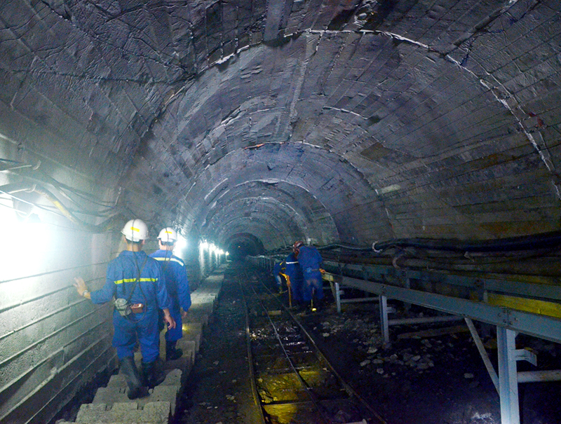 Dự án đầu tư xây dựng công trình khai thác hầm lò mỏ than Núi Béo là một trong những công trình Công ty CP Xây dựng Hầm Lò 1 đảm nhận thi công.