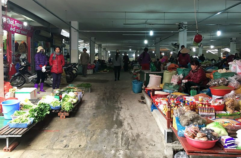 Chợ Thanh Sơn là một trong những công trình chợ đầu tiên trên địa bàn TP Uông Bí thực hiện theo mô hình đầu tư công -  tư (PPP).