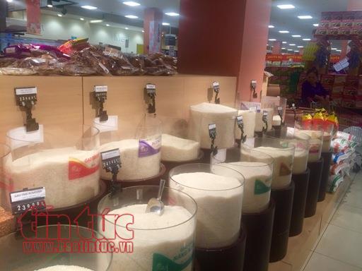 Gạo ngoài ngày càng cạnh tranh mạnh với gạo nội.