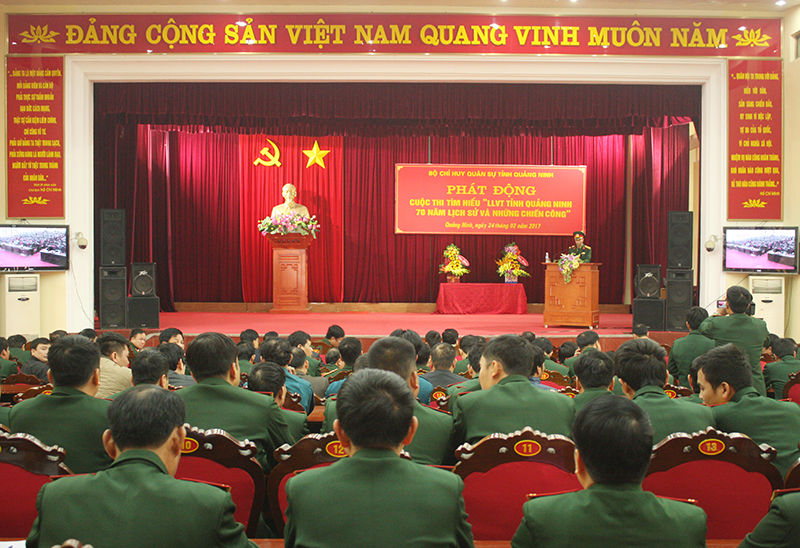 Quang cảnh lễ phát động cuộc thi tìm hiểu “LLVT tỉnh Quảng Ninh 70 năm lịch sử và những chiến công”.