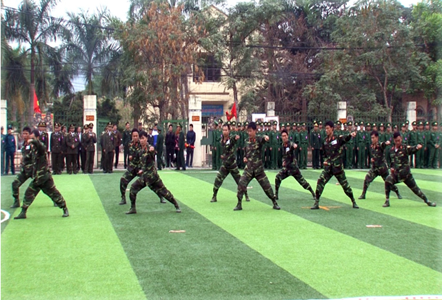 Biểu diễn võ thuật trong Lễ ra quân huấn luyện.