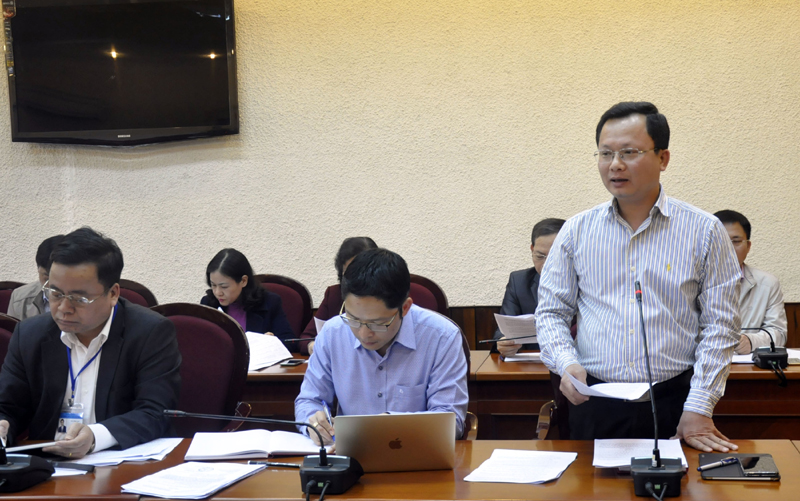 Đồng chí Cao Tường Huy, Trưởng Ban Tuyên giáo Tỉnh ủy phát biểu tại buổi làm việc.