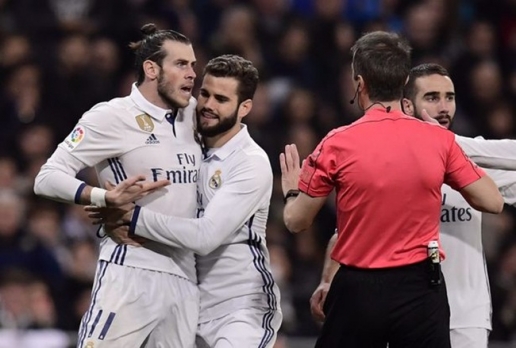  Bale có hành động xấu xí trong trận gặp Las Palmas. Ảnh: Wales Online.