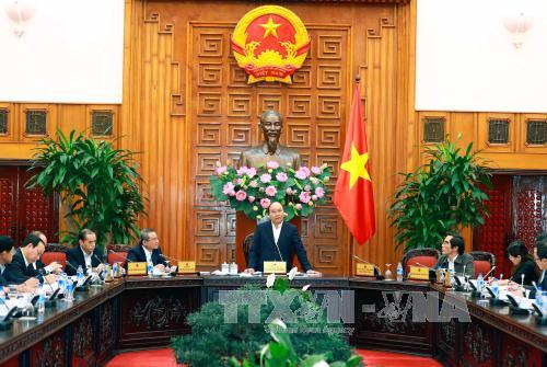Thủ tướng Nguyễn Xuân Phúc làm việc với cán bộ chủ chốt Bộ Giao thông vận tải sáng 16/3. Ảnh: Thống Nhất/TTXVN