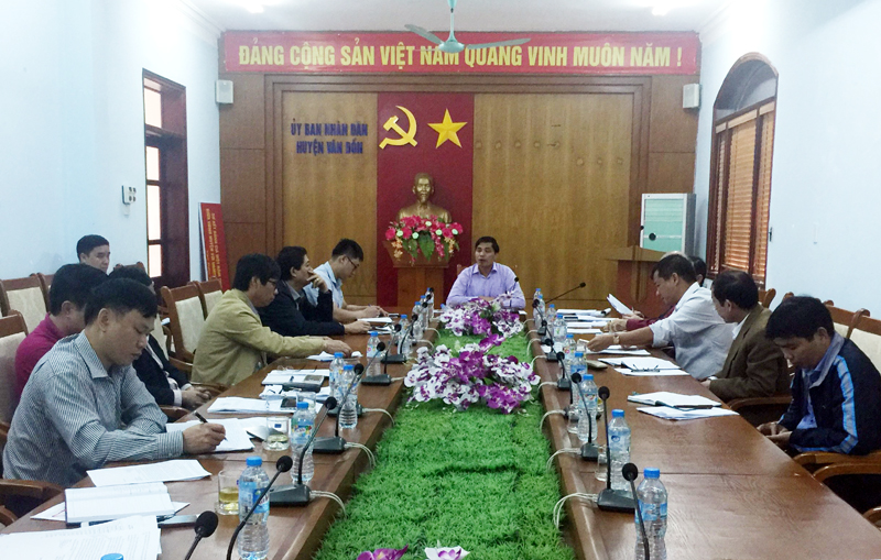 Đồngg chí Vũ Văn Diện, Phó Chủ tịch UBND tỉnh phát biểu kết luận tại buổi làm việc