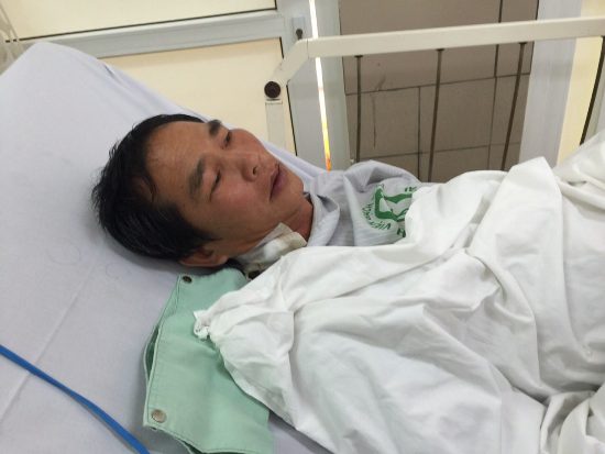 Bệnh nhân Chu Văn M. vẫn trong tình trạng nguy kịch, nguy cơ tử vong cao. Ảnh: TM.