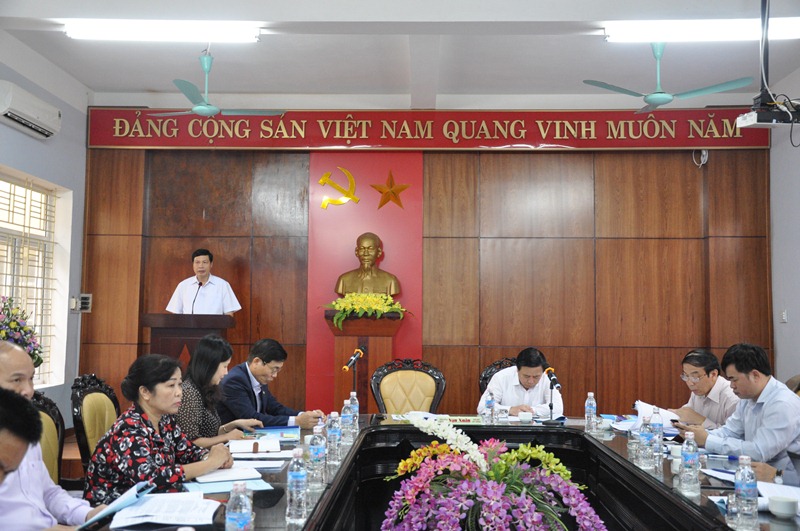 Đồng chí Chủ tịch UBND tỉnh Nguyễn Đức Long đề nghị Học viện Chính trị Quốc gia Hồ Chí Minh tiếp tục quan tâm nâng cao chất lượng công tác đào tạo của Trường đào tạo cán bộ Nguyễn Văn Cừ.