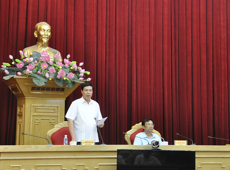 Chủ tịch UBND tỉnh Nguyễn Đức Long yêu cầu Bình Liêu tập trung cho công tác giảm nghèo, nâng cao đời sống, thu nhập cho người dân; phát huy hiệu quả hoạt động cửa khẩu và du lịch. 