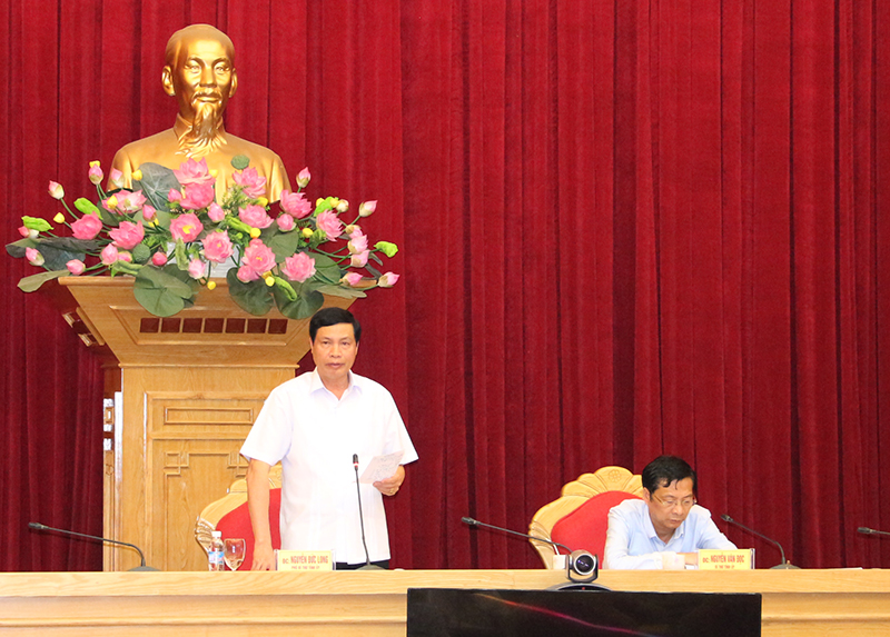 Đồng chí Nguyễn Đức Long, Chủ tịch UBND tỉnh đề nghị Đầm Hà tập trung GPMB, thủ tục hành chính để thu hút đầu tư, đặc biệt là đầu tư công nghệ sạch; thực hiện hiệu quả Chương trình 135; đẩy mạnh đào tạo chuyển dịch nghề lao động nông thôn…