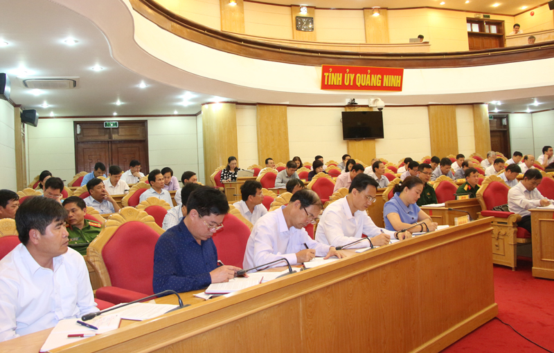 Ban Thường vụ Huyện ủy Hải Hà tiếp thu các ý kiến chỉ đạo của Thường trực Tỉnh ủy. 