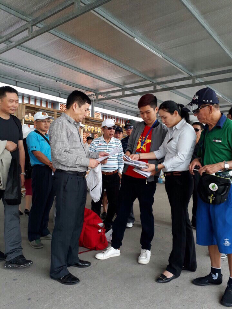 Lãnh đạo Sở Du lịch và Thanh tra Du lịch kiểm tra hoạt động hướng dẫn viên tại Cảng tàu khách quốc tế Tuần Châu
