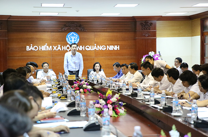 Đồng chí Nguyễn Văn Đọc, Bí thư Tỉnh ủy, Chủ tịch HĐND tỉnh phát biểu kết luận buổi làm việc.