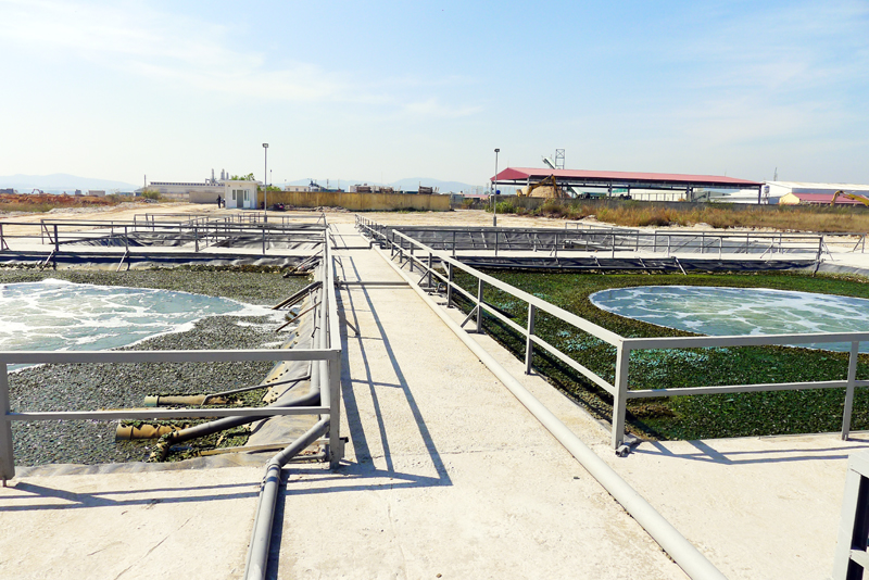 Trạm xử lý nước thải tập trung tại Khu công nghiệp Việt Hưng (TP Hạ Long).