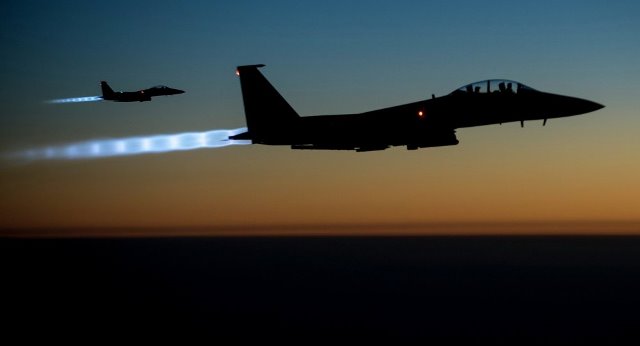 Máy bay chiến đấu F-15E của không quân Mỹ hoạt động tại Iraq và Syria.