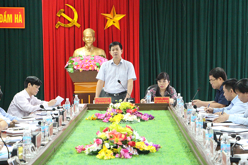 Đồng chí Lê Quang Tùng- Phó Chủ tịch UBND tỉnh kết luận buổi làm việc