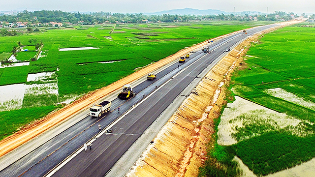 Cao tốc Hạ Long - Hải Phòng nhìn từ trên cao