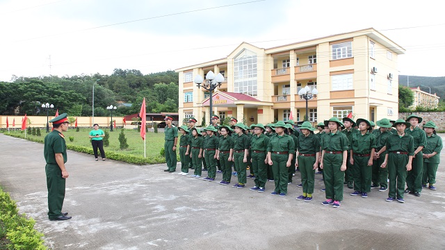 Ngày hè bổ ích với "Học kỳ Quân đội"