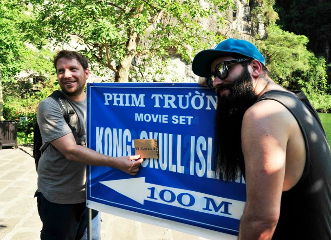 They visited the film set of 'Kong.' In May 2016, Warner Bros. announced that