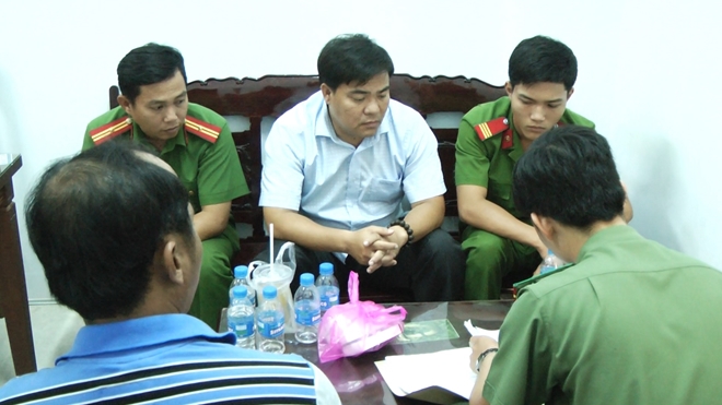 Cơ quan ANĐT Công an tỉnh Sóc Trăng, khởi tố bị can, bắt tạm giam đối tượng Phương.