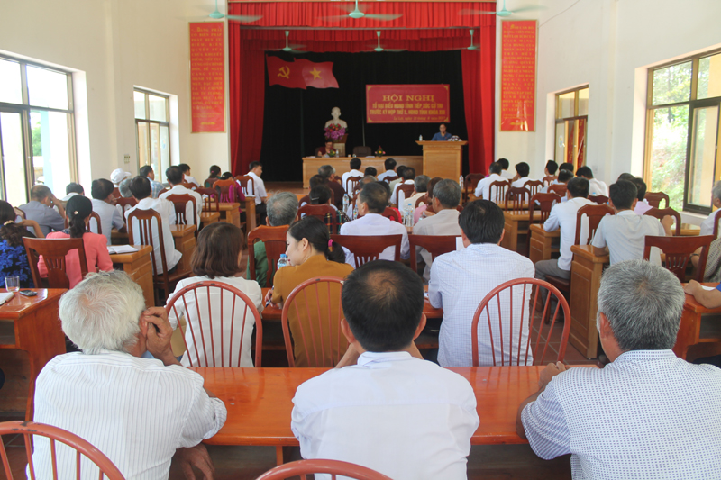 Đại biểu HĐND tỉnh tiếp xúc cử tri huyện Hoành Bồ