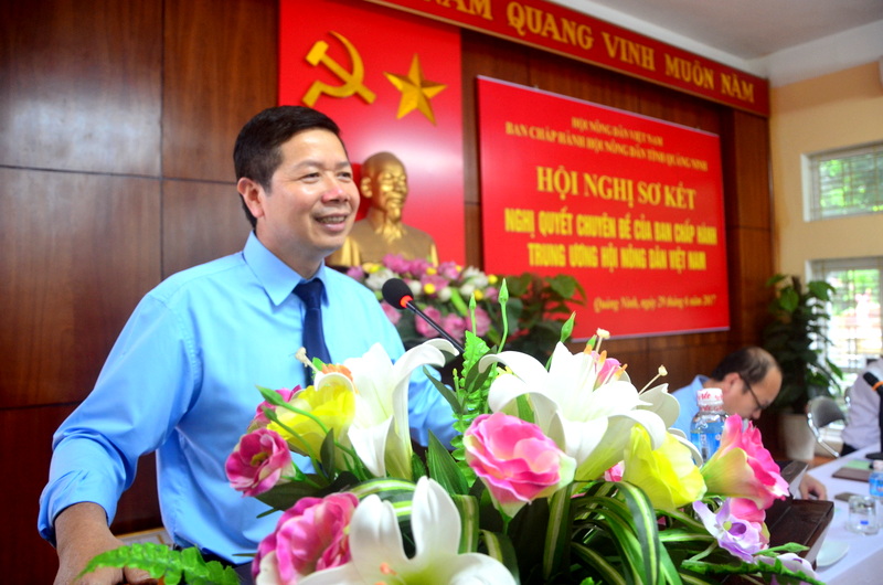 Đồng chí Vũ Thành Long, Tỉnh ủy viên, Chủ tịch Hội Nông dân tỉnh phát biểu chị đạo tại Hội Nghị