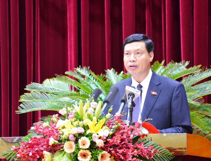 Chủ tịch UBND tỉnh Nguyễn Đức Long phát biểu.
