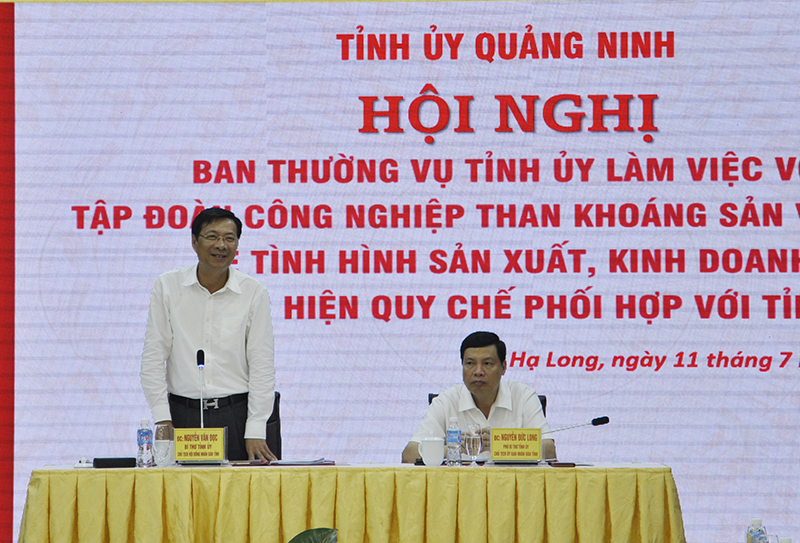 Bi thư Tỉnh ủy Nguyễn Văn Đọc phát biểu chỉ đạo buổi làm việc.