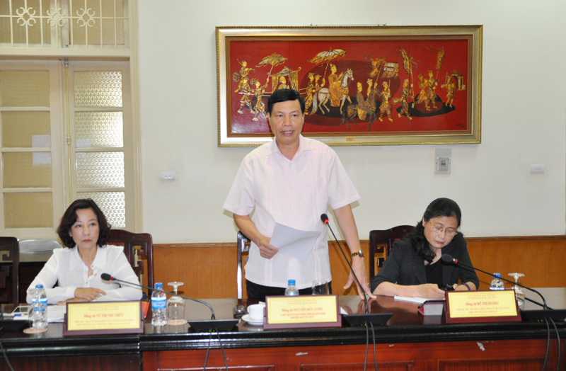 Đồng chí Nguyễn Đức Long, Chủ tịch UBND tỉnh, Trưởng Ban Tổ chức Năm du lịch quốc gia 2018 phát biểu tại cuộc họp  kết luận tại cuộc họp