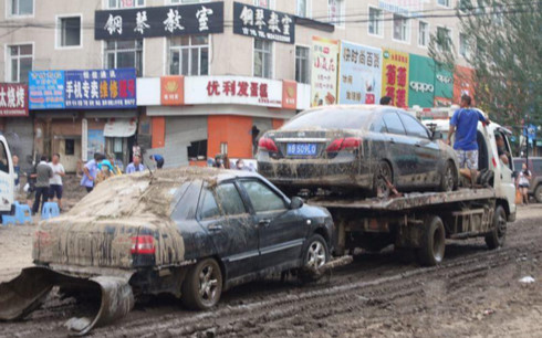 Công tác khắc phục hậu quả do đợt mưa lũ gây ra tại Cát Lâm, Trung Quốc. Ảnh: Tân Hoa xã.