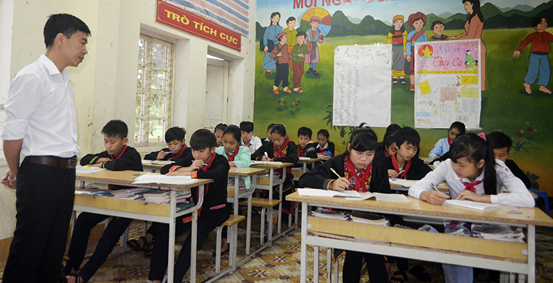Một tiết học của thầy và trò Trường Phổ thông Dân tộc nội trú Ba Chẽ, huyện Ba Chẽ.