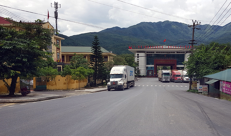 Đường nối từ QL18B vào Cửa khẩu Bắc Phong Sinh đã hoàn thành đưa vào sử dụng.