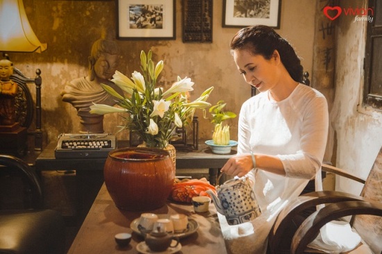 Nghệ sĩ Lan Hương.