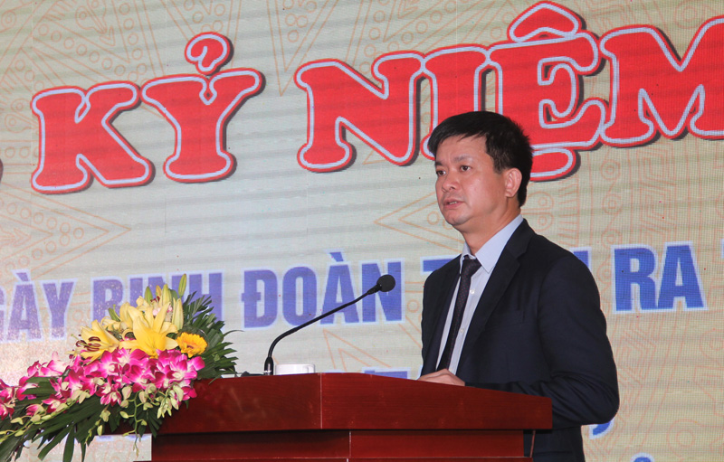 Đồng chí Lê Quang Tùng, Phó Chủ tịch UBND tỉnh, phát biểu tại lễ kỷ niệm.