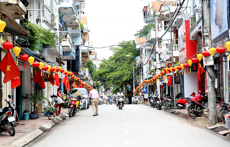 Phố Lý Thường Kiệt, Thị trấn Tiên Yên là một trong hai tuyến phố được lựa chọn tổ chức Phố đi bộ trong Tuần VH.