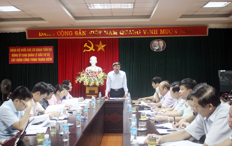 Đồng chí Nguyễn Xuân Ký, Phó Chủ tịch Thường trực HĐND tỉnh phát biểu tại buồi làm việc