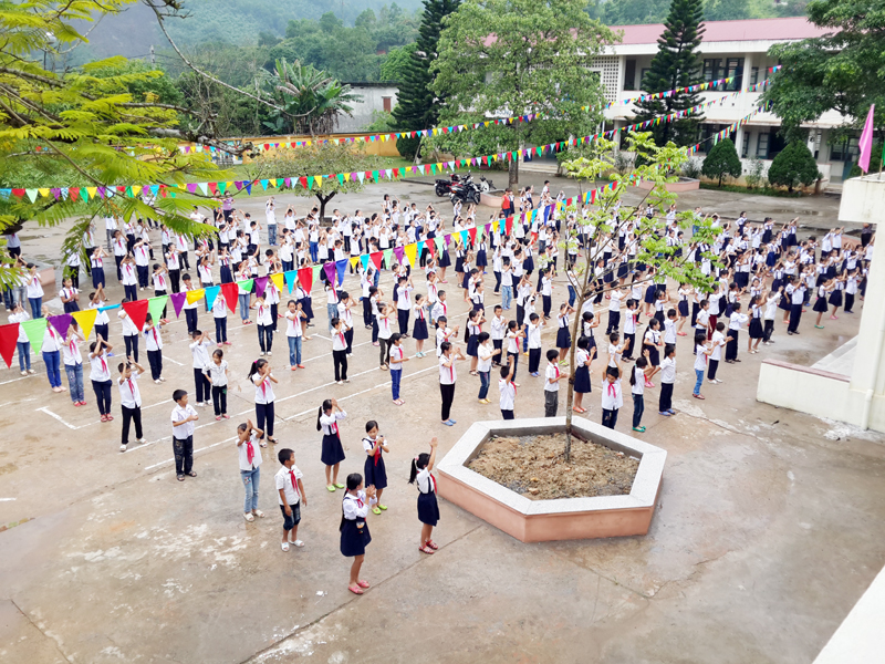 Hiện thầy và trò Trường Tiểu học thị trấn Ba Chẽ đang khẩn trương hoàn thành các nội dung chuẩn bị cho năm học mới.