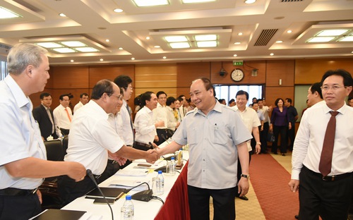 Thủ tướng khẳng định mục tiêu của Chính phủ là xây dựng Petro Vietnam phát triển bền vững, tiếp tục đóng góp vào sự phát triển của đất nước trong nhiều thập niên tới.