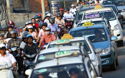 Từ 2025, thống nhất áp dụng màu sơn chung đối với xe taxi hoạt động trên địa bàn thành phố.