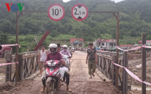 Đây là cây cầu huyết mạch nối giữa trung tâm huyện Mường La với xã Nặm Păm.