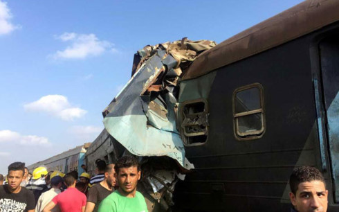 Hiện trường vụ tai nạn đường sắt ở Alexandria hôm 11/8 (Ảnh: Al Ahram online)
