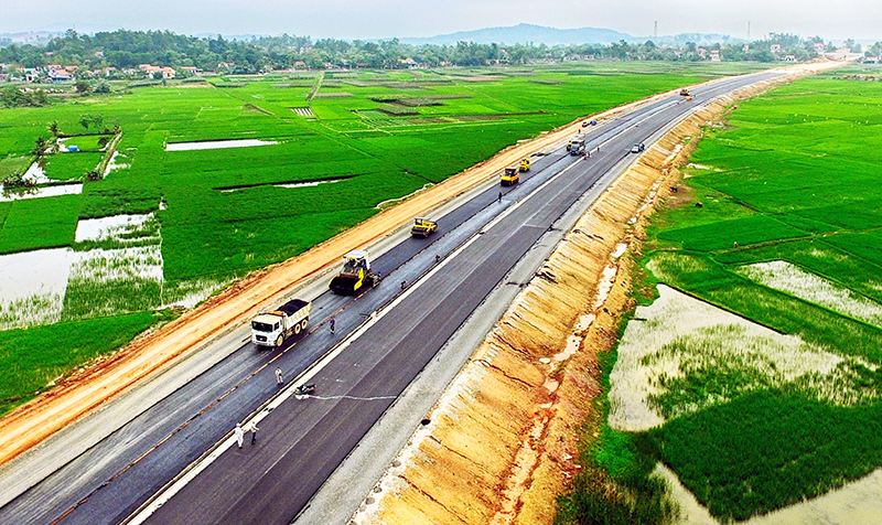 Cao tốc Hạ Long- Hải Phòng sẽ hoàn thành trước Tết Nguyên đán 2018.