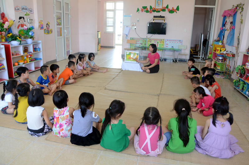 Lớp 5 tuổi tại Trường Mầm non thị trấn Trới, huyện Hoành Bồ.