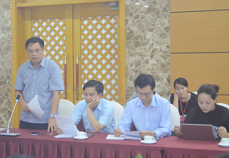 Lãnh đạo Sở Công Thương báo cáo kết quả Hội chợ OCOP Quảng Ninh lần thứ V năm 2017