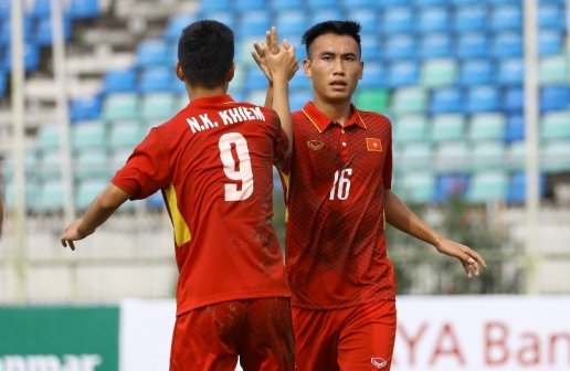  U18 Việt Nam có chiến thắng dễ dàng trước U18 Philippines.