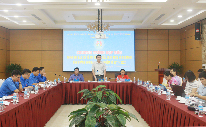 Đồng chí Lê Hùng Sơn, Bí thư Tỉnh Đoàn thông tin về các nội dung chuẩn bị cho ĐHĐB Đoàn TNCS Hồ Chí Minh tỉnh Quảng Ninh lần thứ XI.