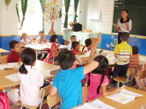 Lớp học VNEN tại trường Tiểu học Nghĩa Bình, huyện Tân Kỳ, Nghệ An (Ảnh: MINH THƯ - NDO)
